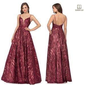 NEW Embellished sequins burgundy Ball Gown Spaghetti Straps